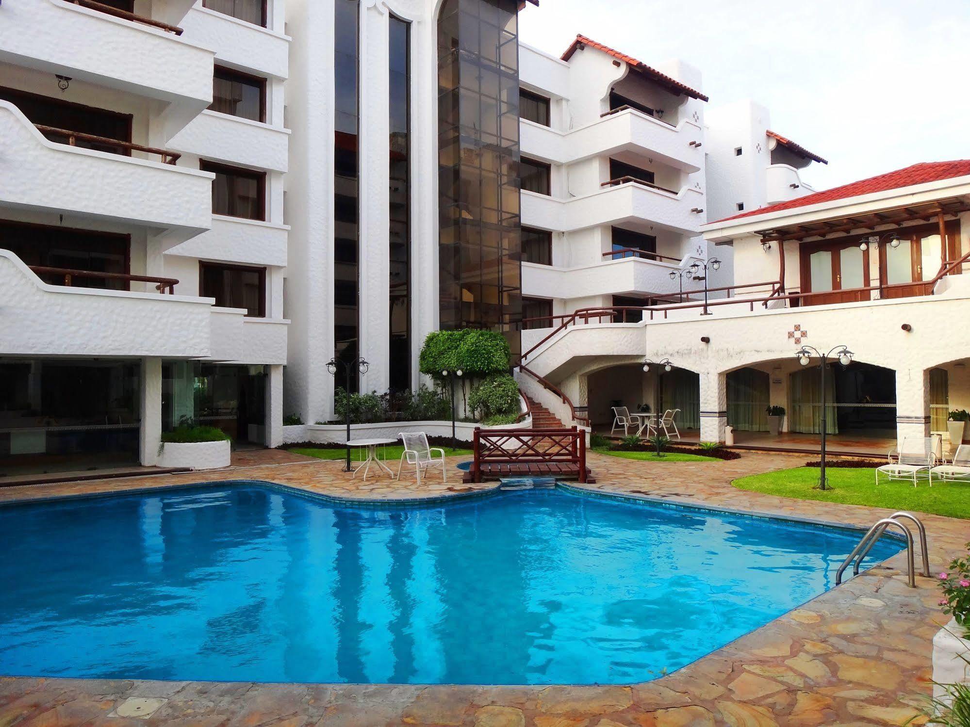 Hotel Paulistania Casa Blanca Santa Cruz de La Sierra Exteriér fotografie